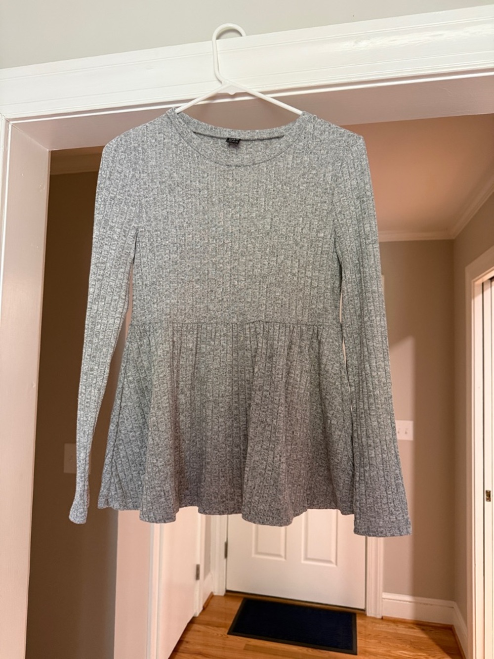 SHEIN Gray Ribbed Peplum Long-Sleeve Top